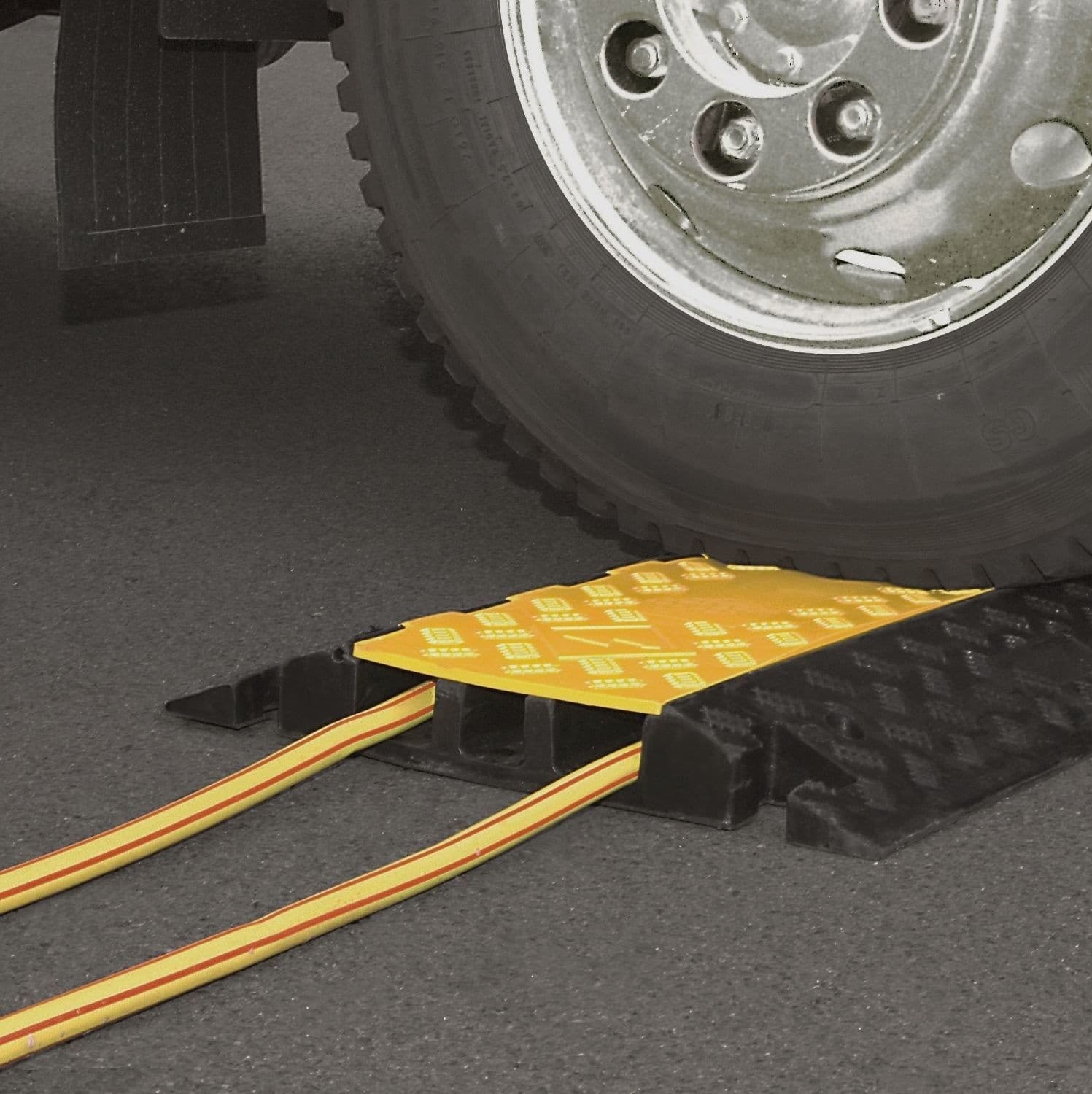 3 Channel Heavy Duty Cable & Hose Ramp