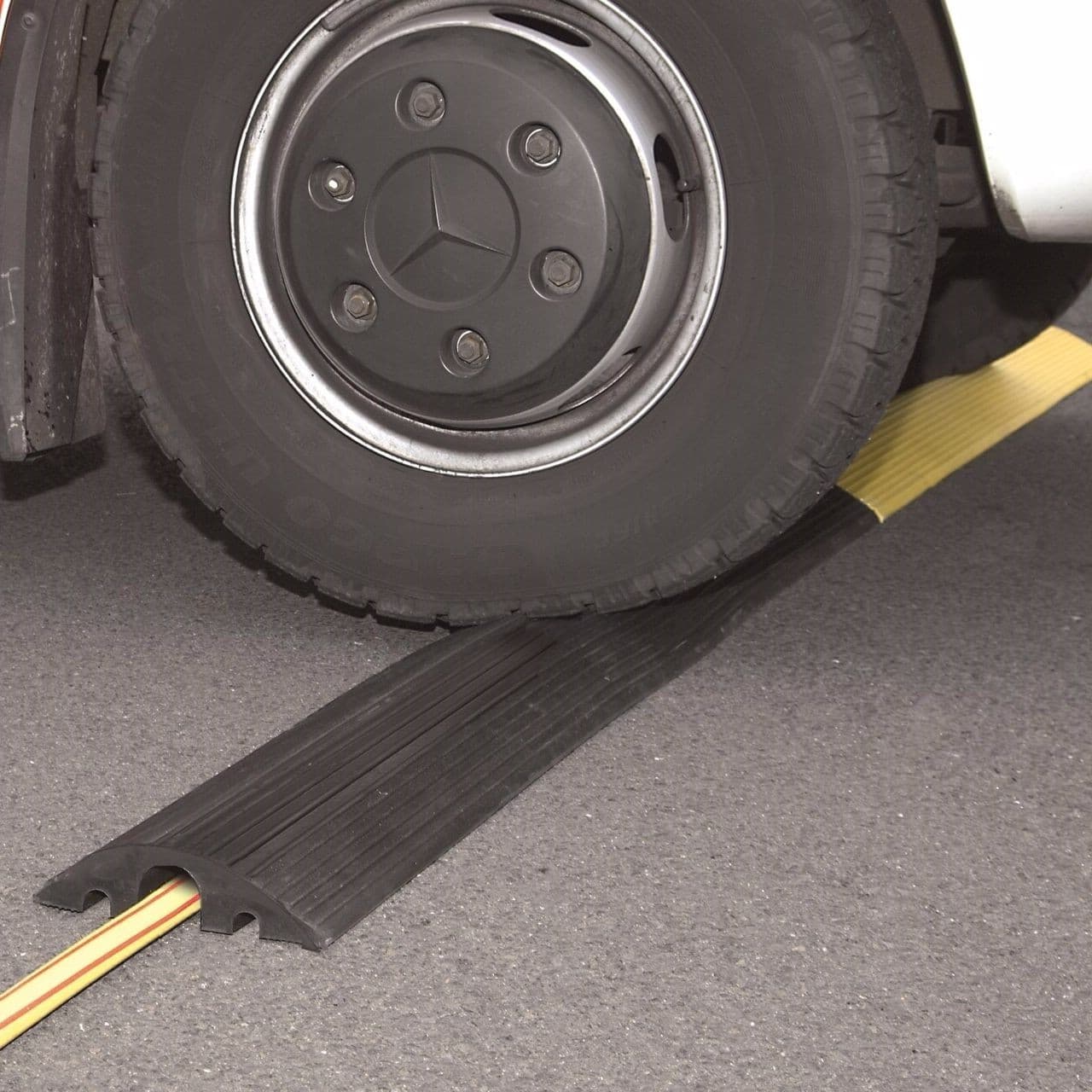 Heavy Duty Cable & Hose Protectors