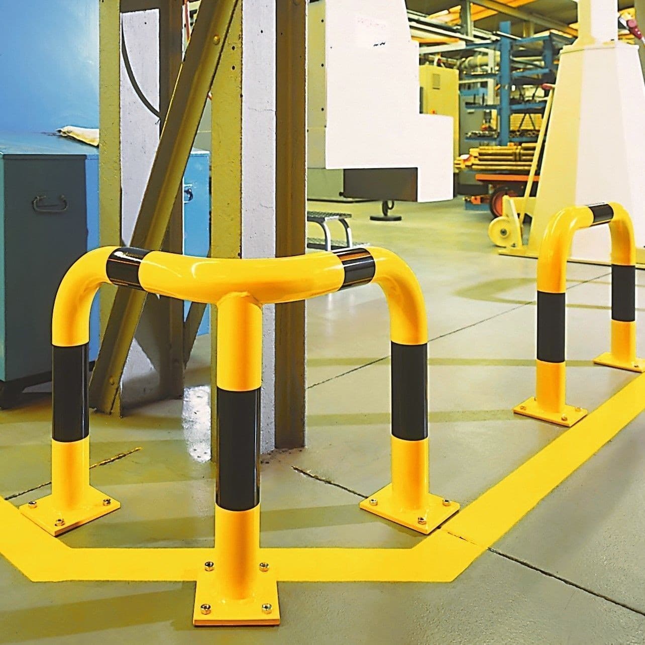 Traffic-Line Corner Protection Guards