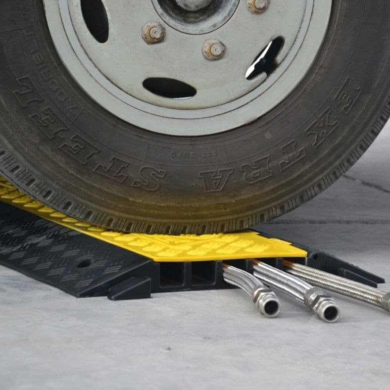 5 Channel Heavy Duty Cable & Hose Ramp