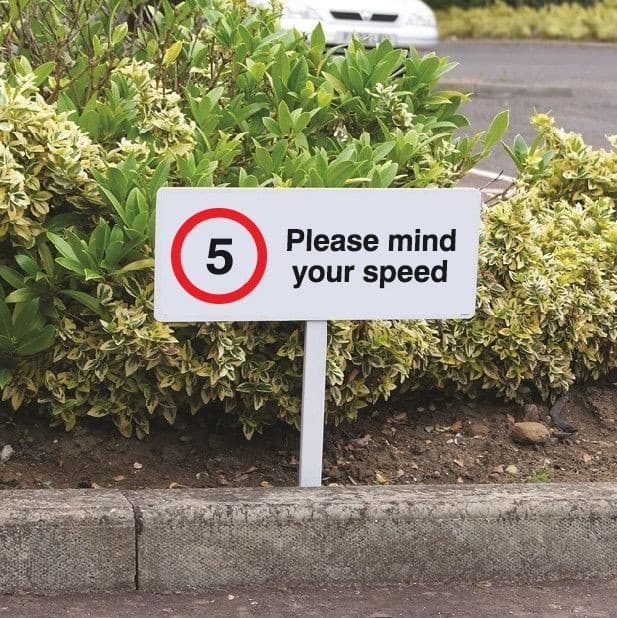 5mph Please Mind Your Speed Verge Sign with Post | 450mm x 150mm