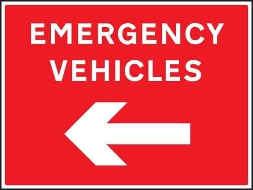 Emergency Vehicles Arrow Left Signs | 600mm x 450mm | Rigid Plastic