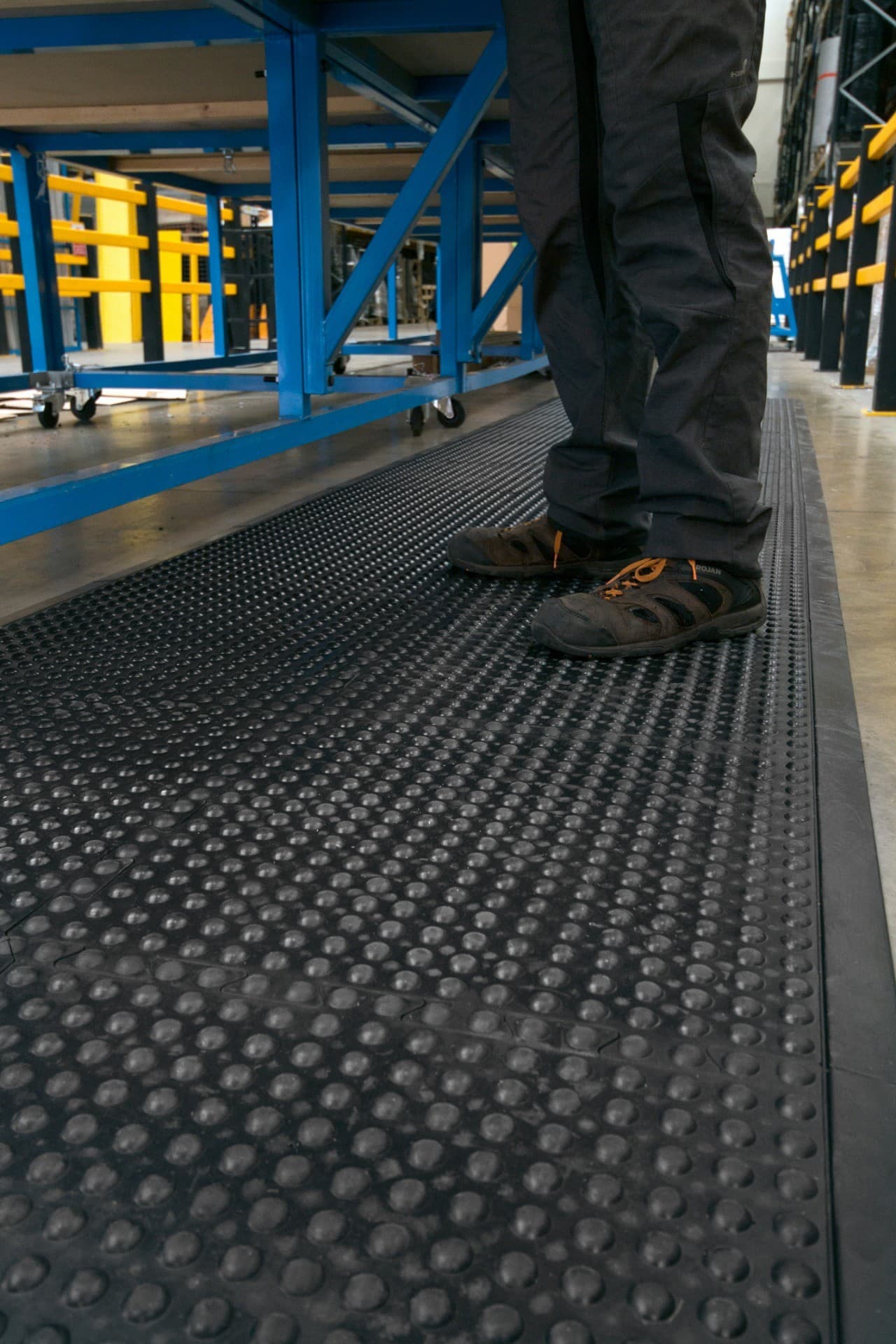 COBA Bubblemat Connect Anti-Fatigue Matting