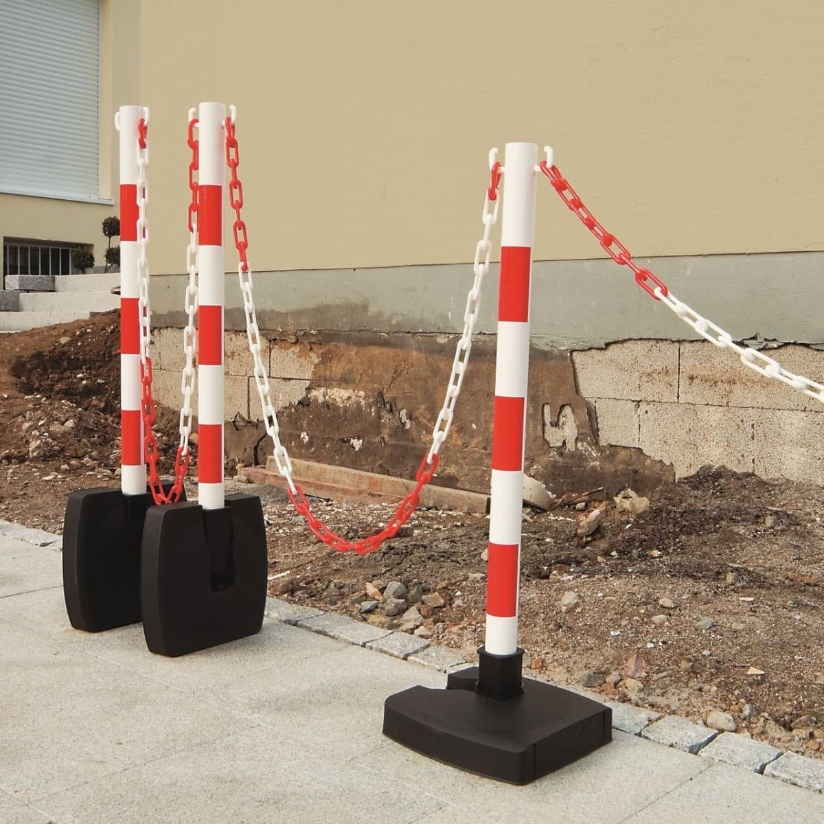 GUARDA-Flex 10 metre Chain Barrier Kit with 4 Stands