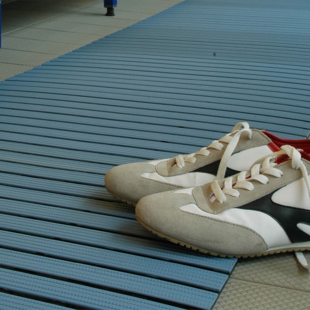 Barefoot ComfortPlus Anti-Slip Slatted Walkway Matting