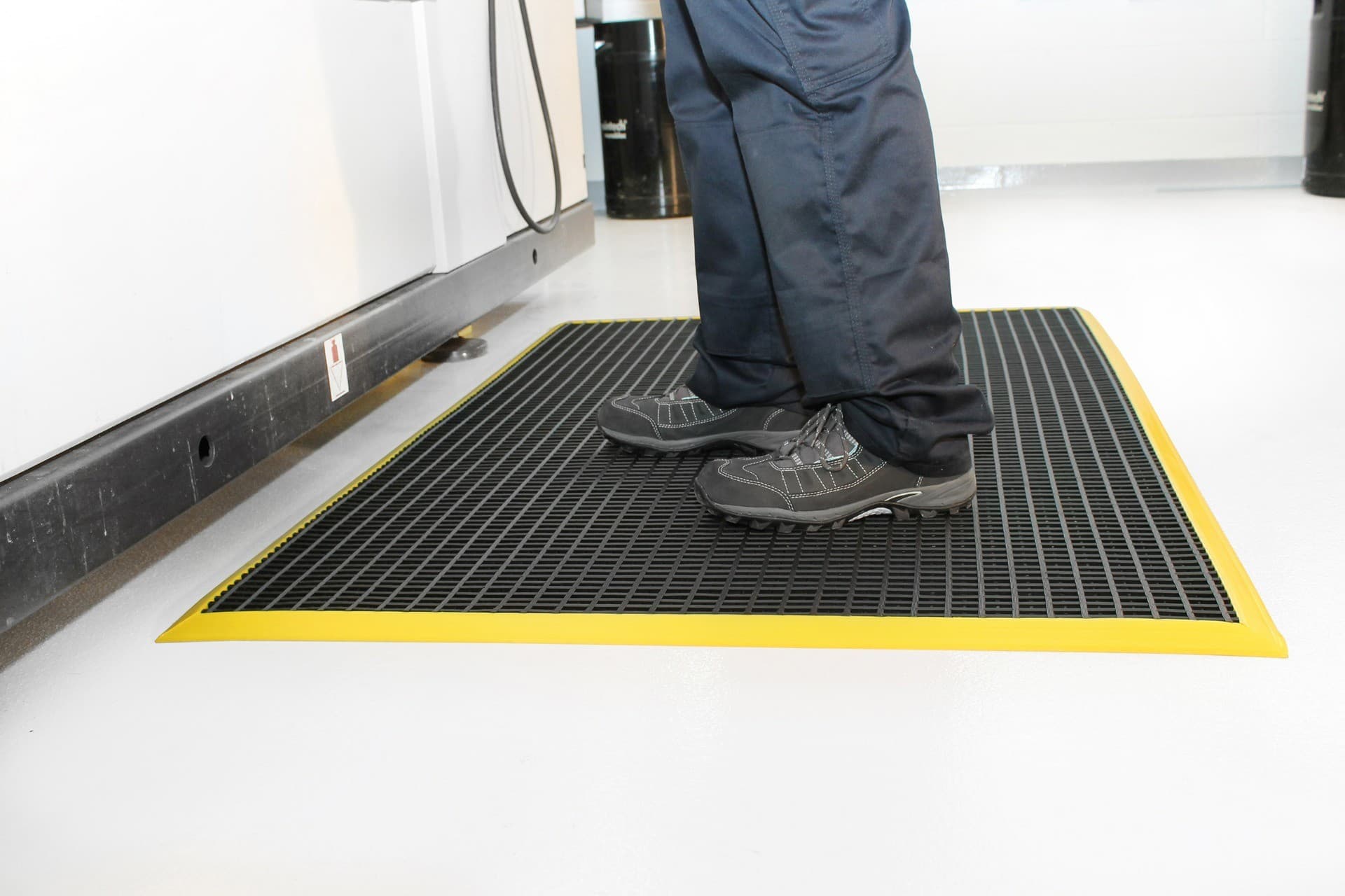 COBAmat Anti-Slip Workstation Safety Mat