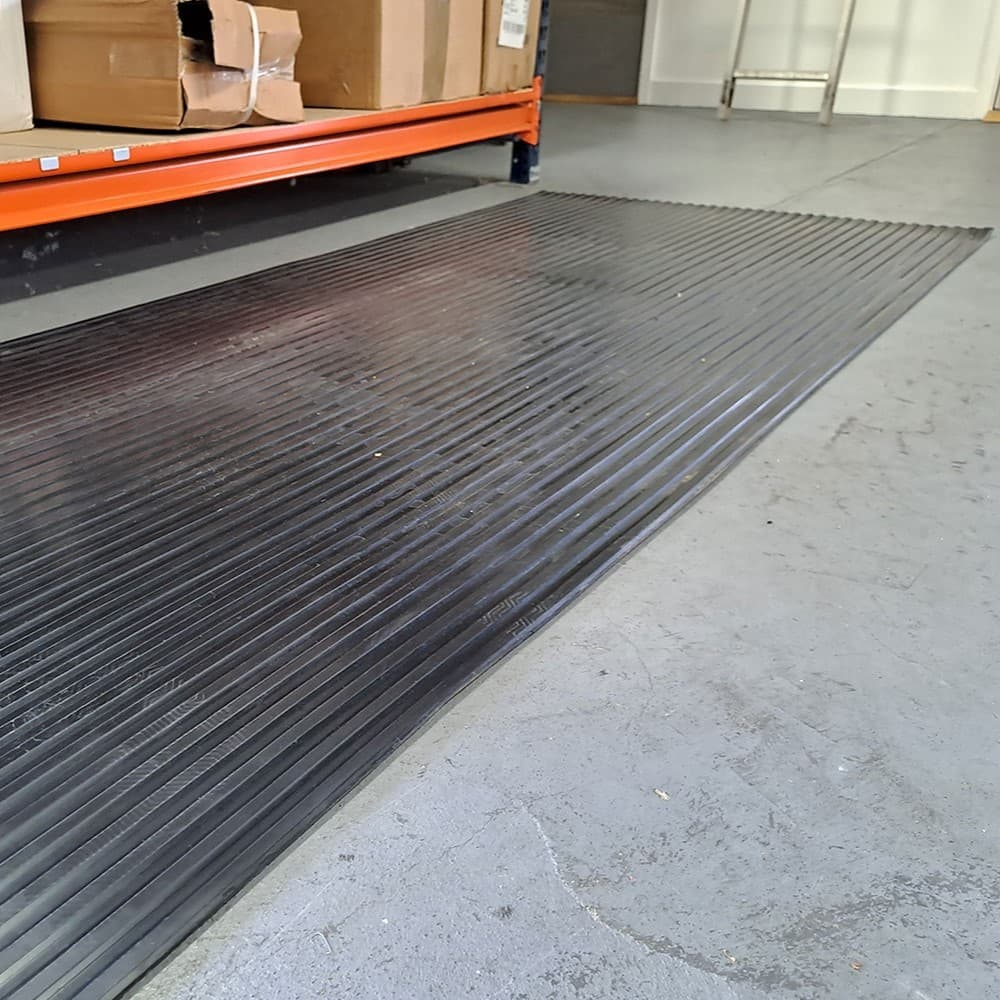 WideRib Tough Rubber Matting | 10m Rolls